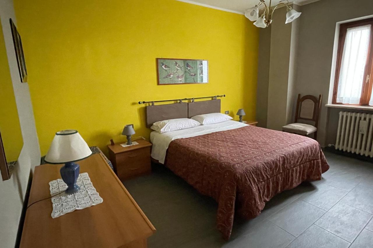 Delightful Home-Lovely Hill View Canneto Pavese Luaran gambar