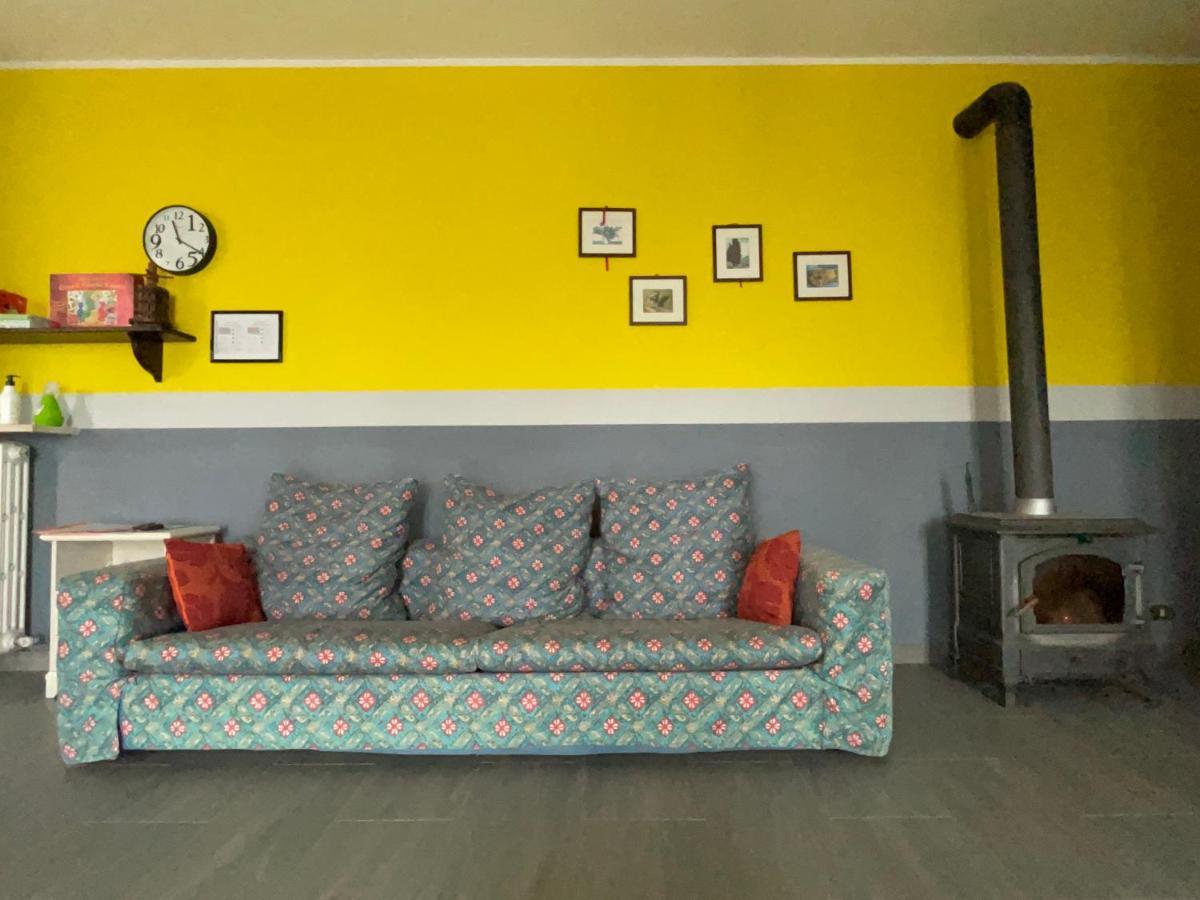 Delightful Home-Lovely Hill View Canneto Pavese Luaran gambar