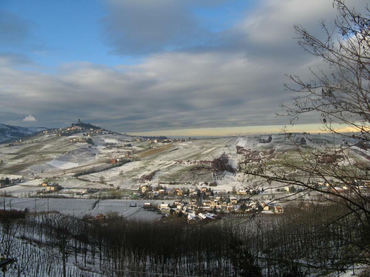 Delightful Home-Lovely Hill View Canneto Pavese Luaran gambar